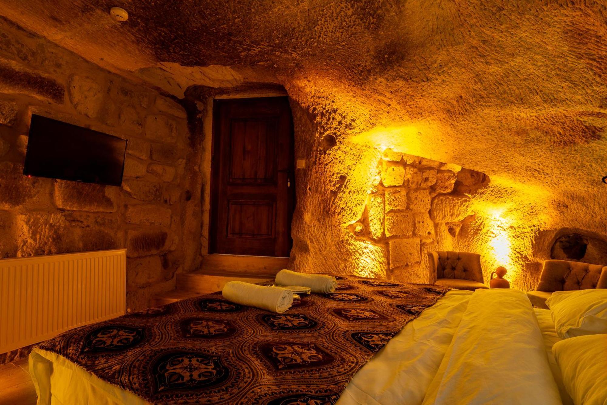 ホテル Cappadocia Snora Cave ネヴシェヒル エクステリア 写真