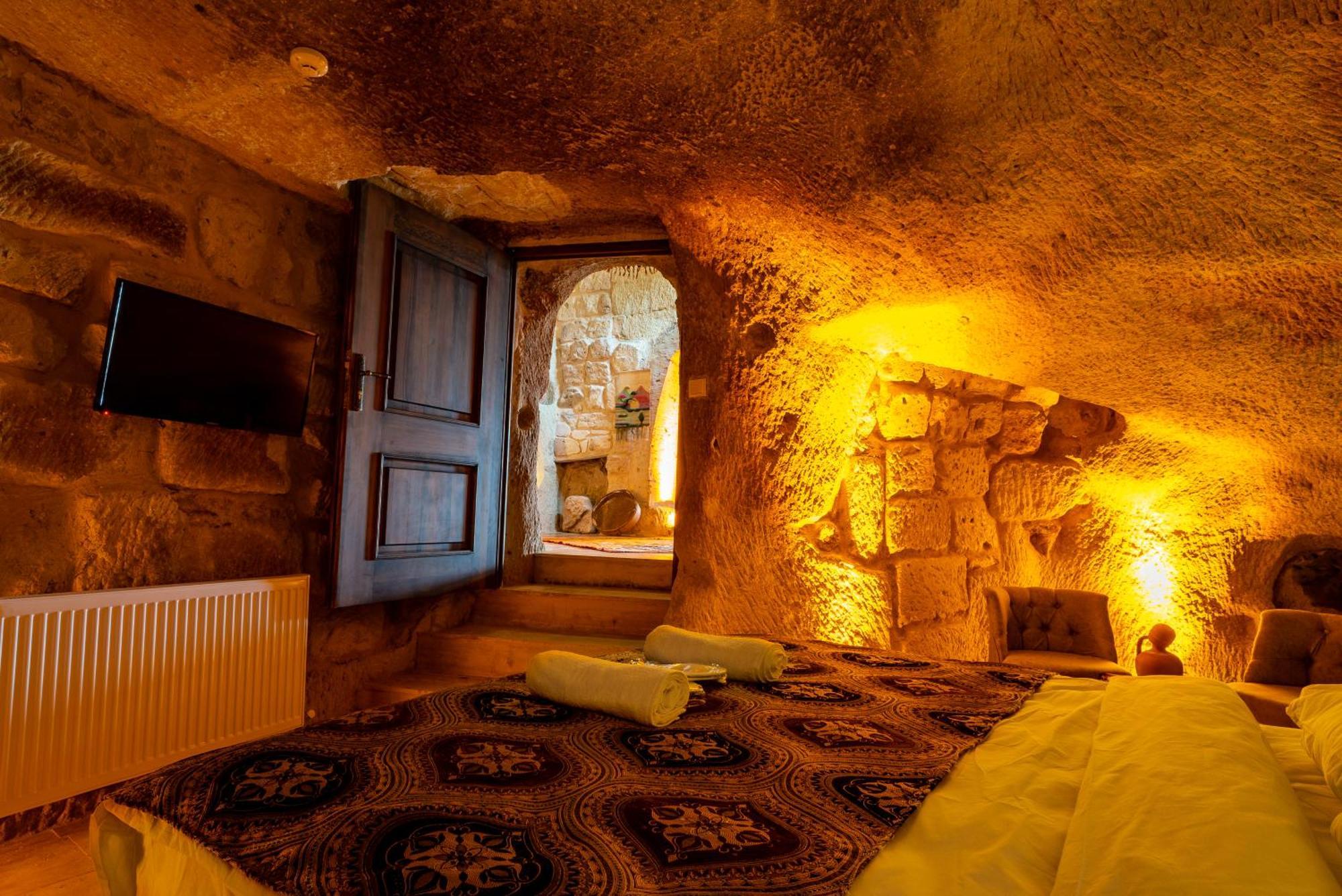 ホテル Cappadocia Snora Cave ネヴシェヒル エクステリア 写真