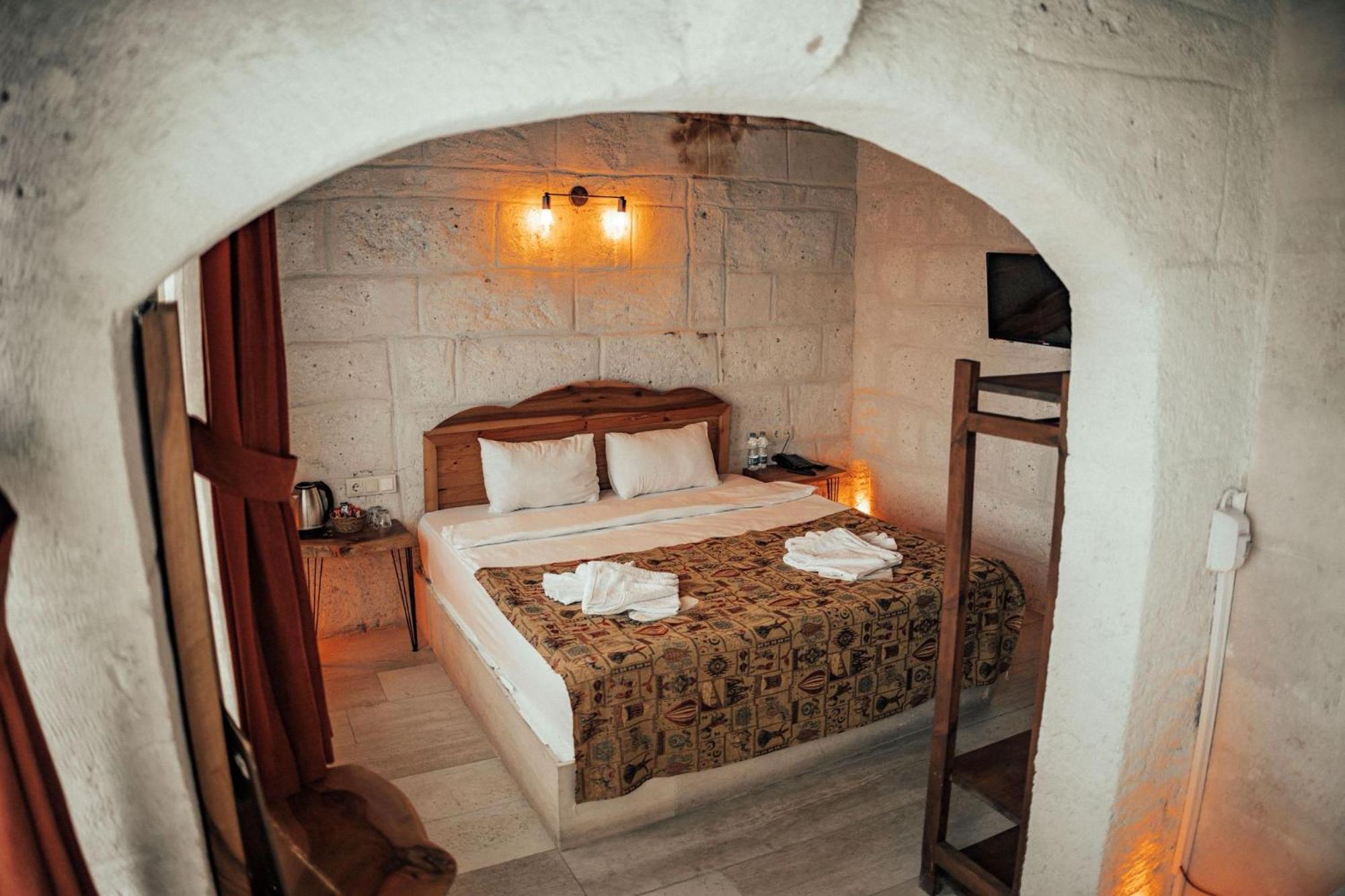 ホテル Cappadocia Snora Cave ネヴシェヒル エクステリア 写真
